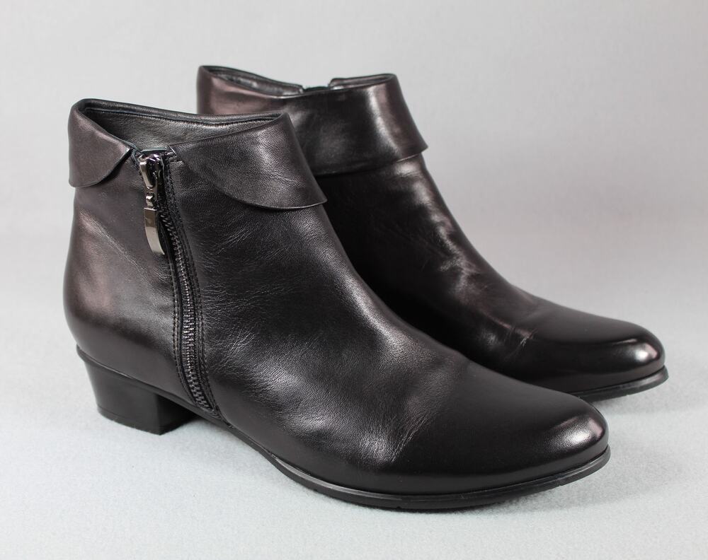 Spring Step Stockholm Black Leather Ankle Booties Women's US 9 EU 40 Side Zip